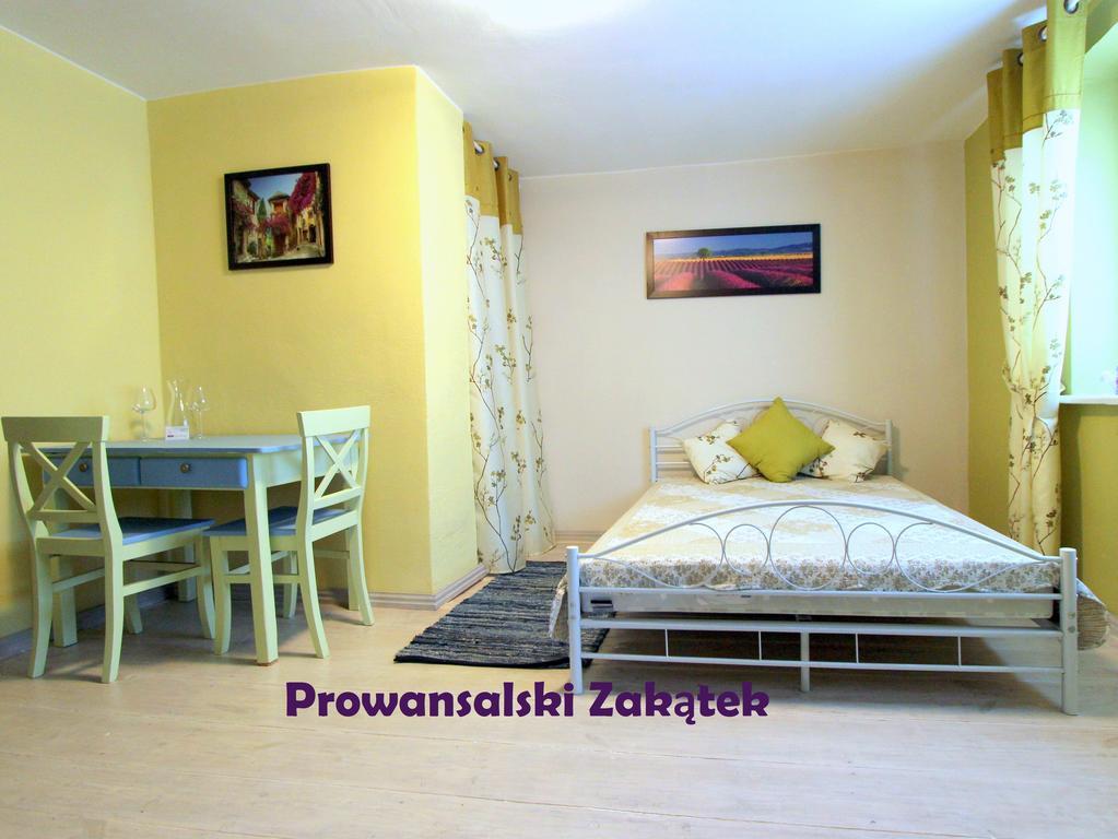 Appartement Domek Podrozniczy à Łódź Chambre photo